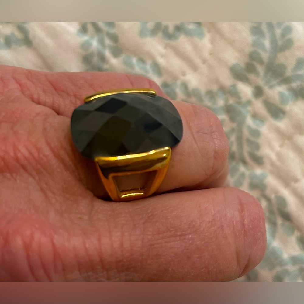 lia sophia ring size 7 gold with smokey stone NWT
